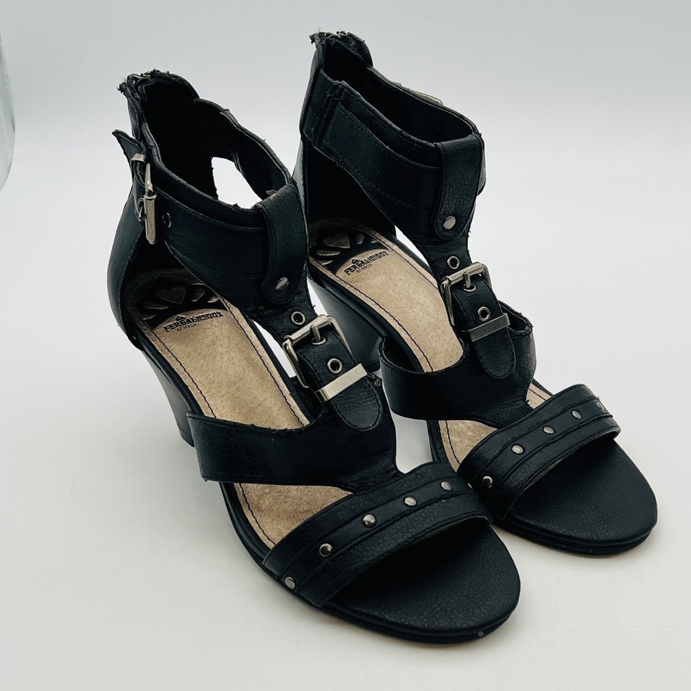 Fergalicious by Fergie Black Studded Gladiator Buckle‎ Heel Sandals Back Zip 6.5